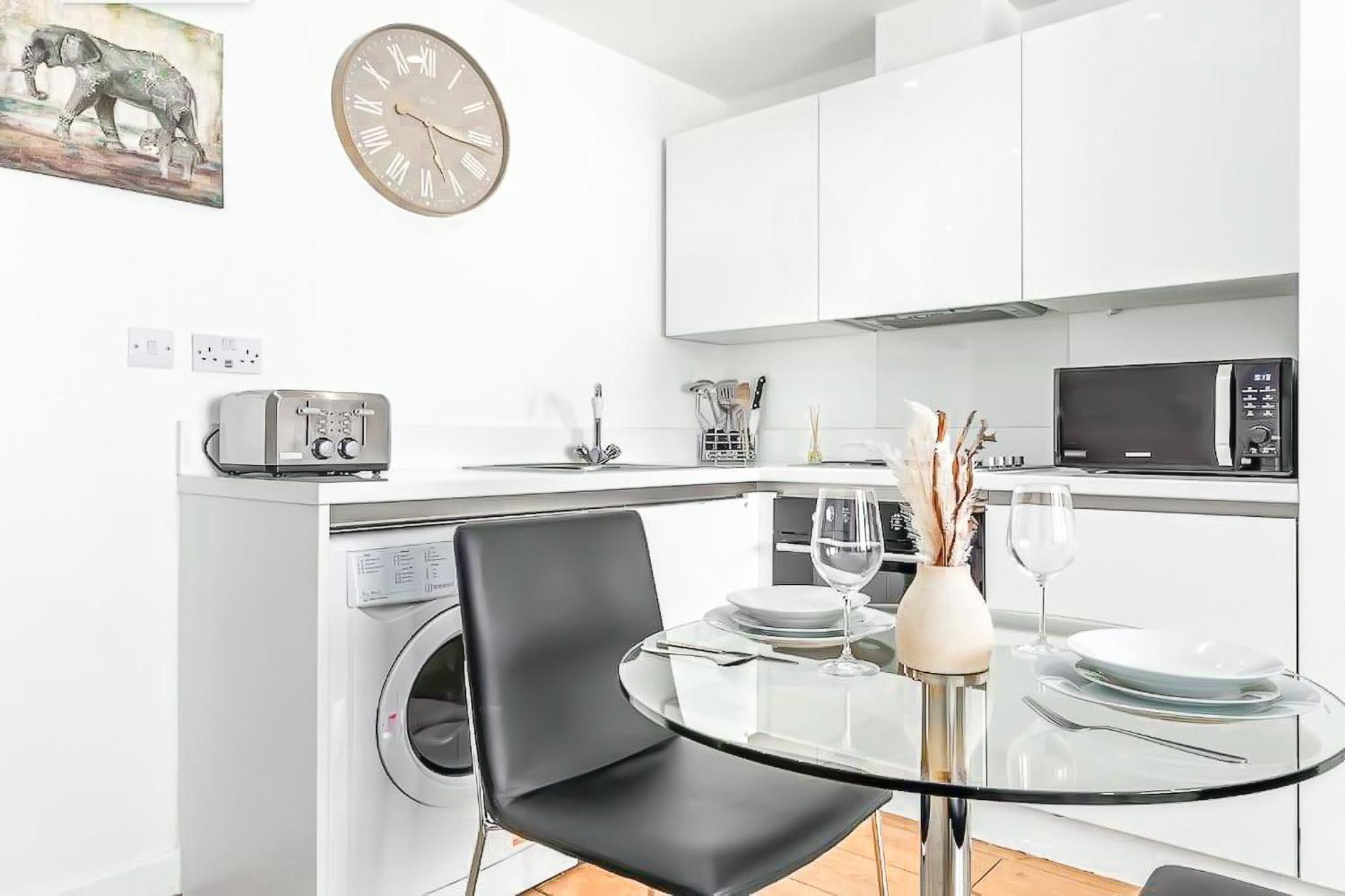 Piccadilly, Soho 1 Bedroom Sleep 6 Vr1 London Eksteriør billede